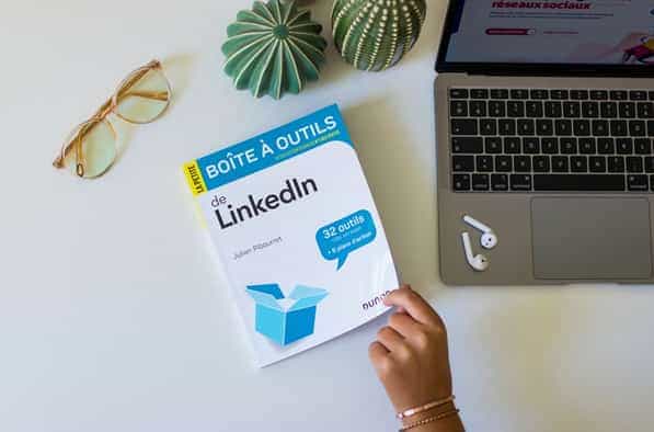 how to network on LinkedIn (tips)